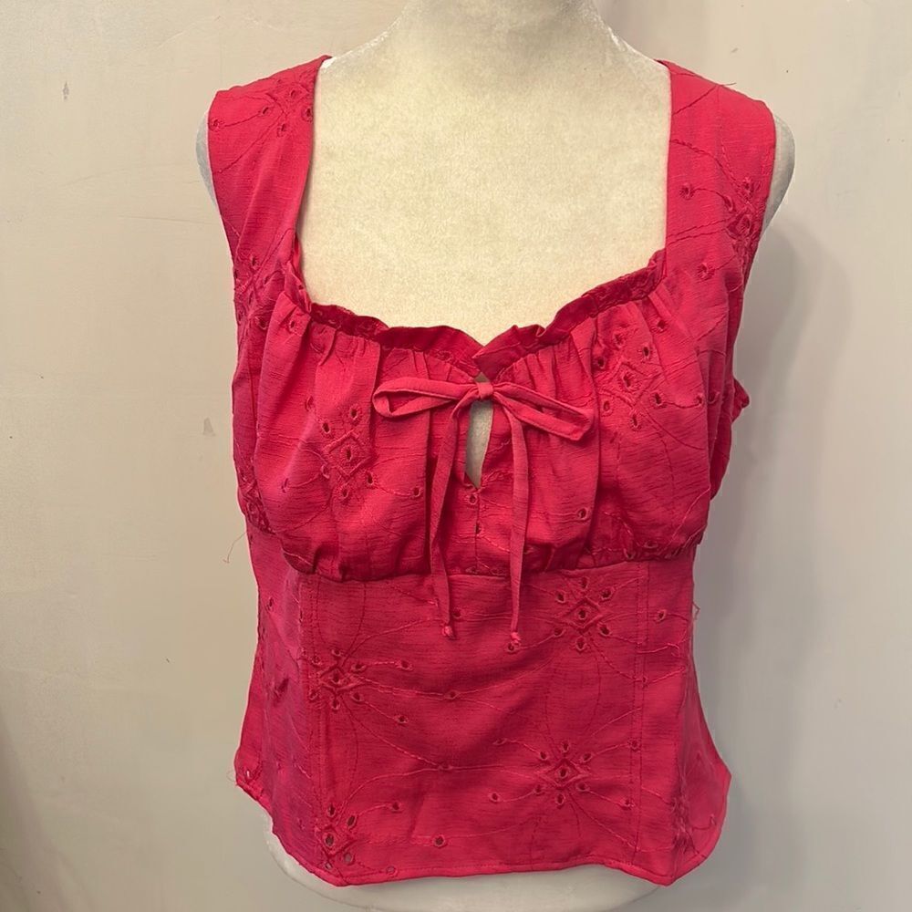 The General Good hot pink eyelet sleeveless blouse Size XL NWOT